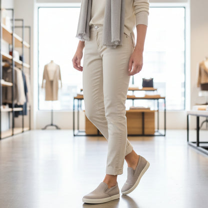 ECCO WOMEN'S SOFT 7 SLIP-ON SNEAKER 470493  (LOC23)