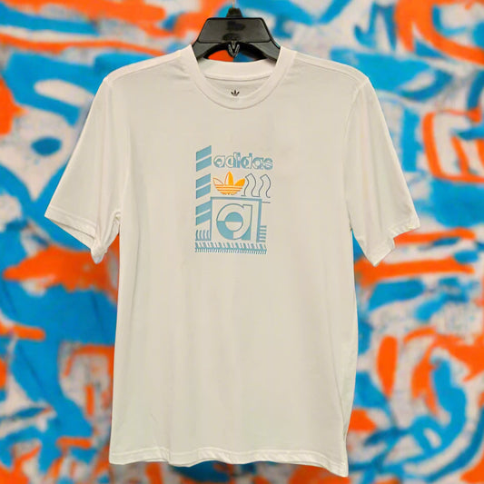 adidas KIDS GRAPHIC TSHIRT Size L GN4253  (LOC5)
