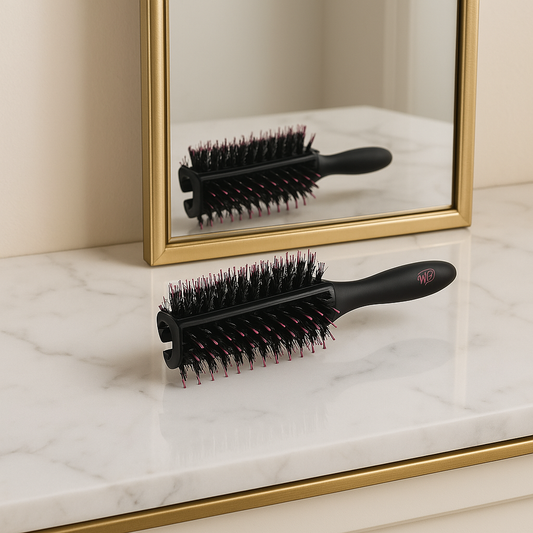 WET BRUSH FAST DRY ROUND BRUSH - TRIANGLE B834FASTDTRI